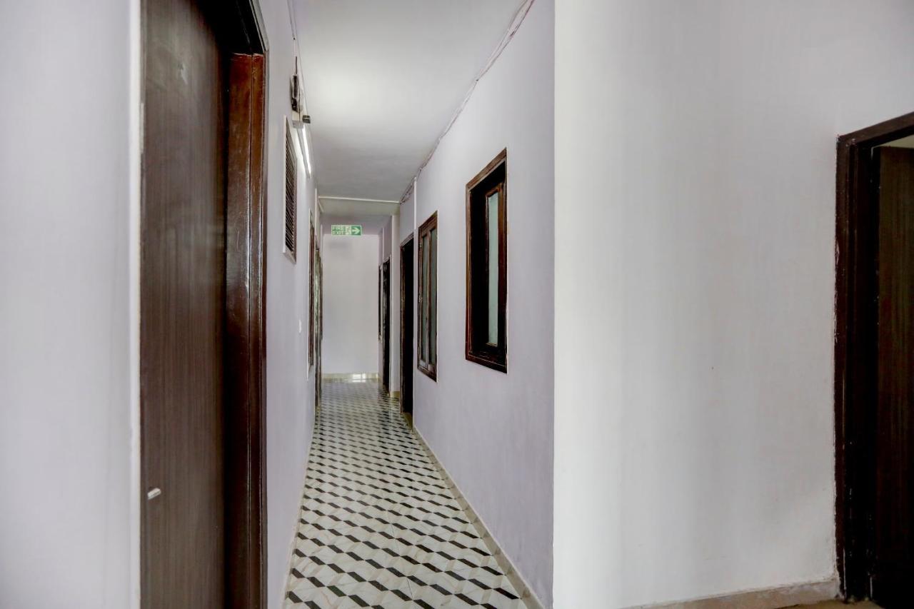 Hotel O Blissbourn New Delhi Eksteriør bilde