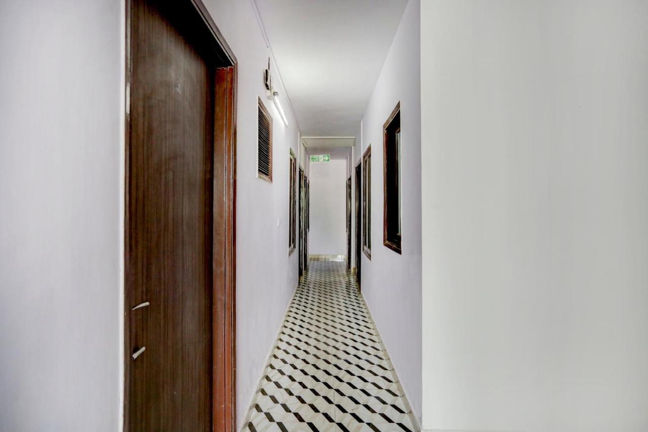 Hotel O Blissbourn New Delhi Eksteriør bilde