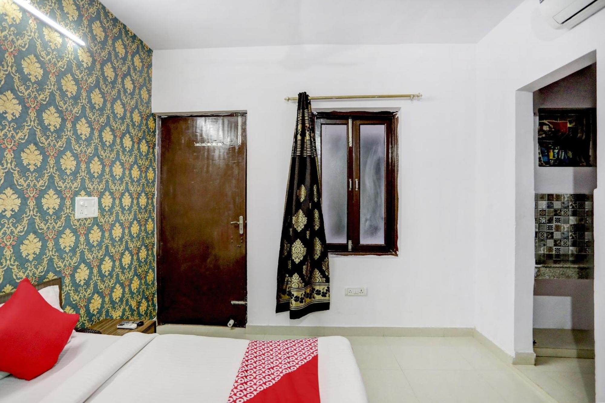 Hotel O Blissbourn New Delhi Eksteriør bilde