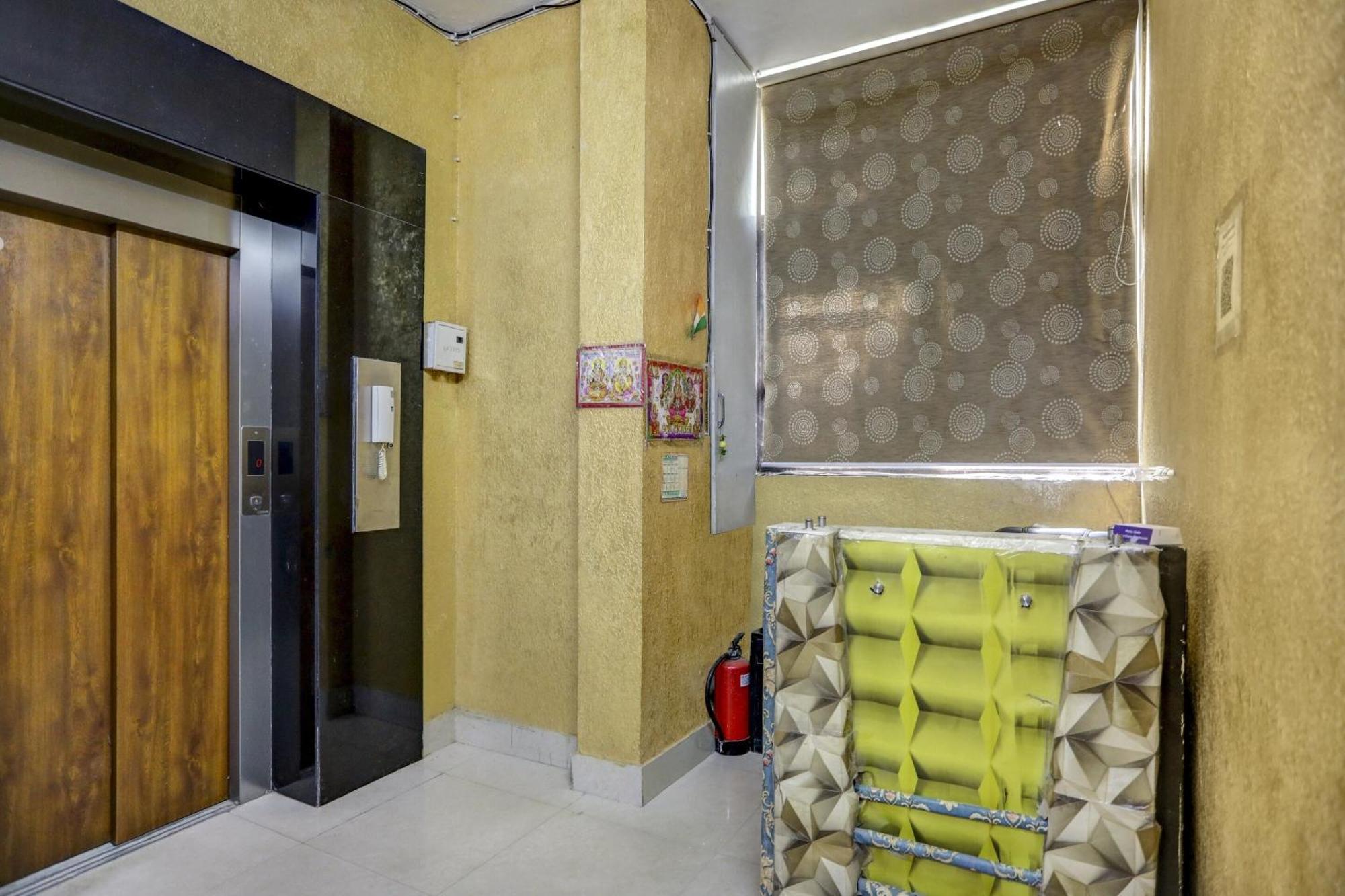Hotel O Blissbourn New Delhi Eksteriør bilde